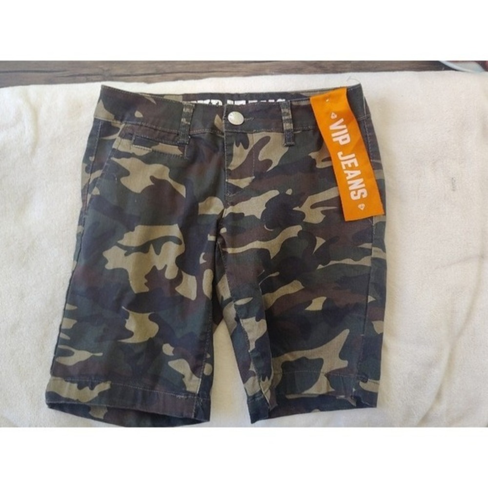VIP Jeans Womens Camo Bermuda Shorts Green Brown Camouflage Size 3/4 NEW